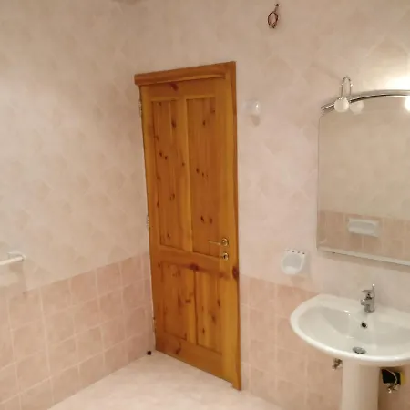 Grenville, Flat 2 * St. Paul's Bay