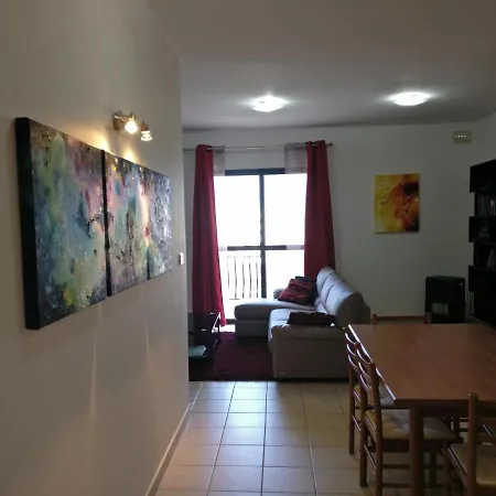 Grenville, Flat 2 Apartmán